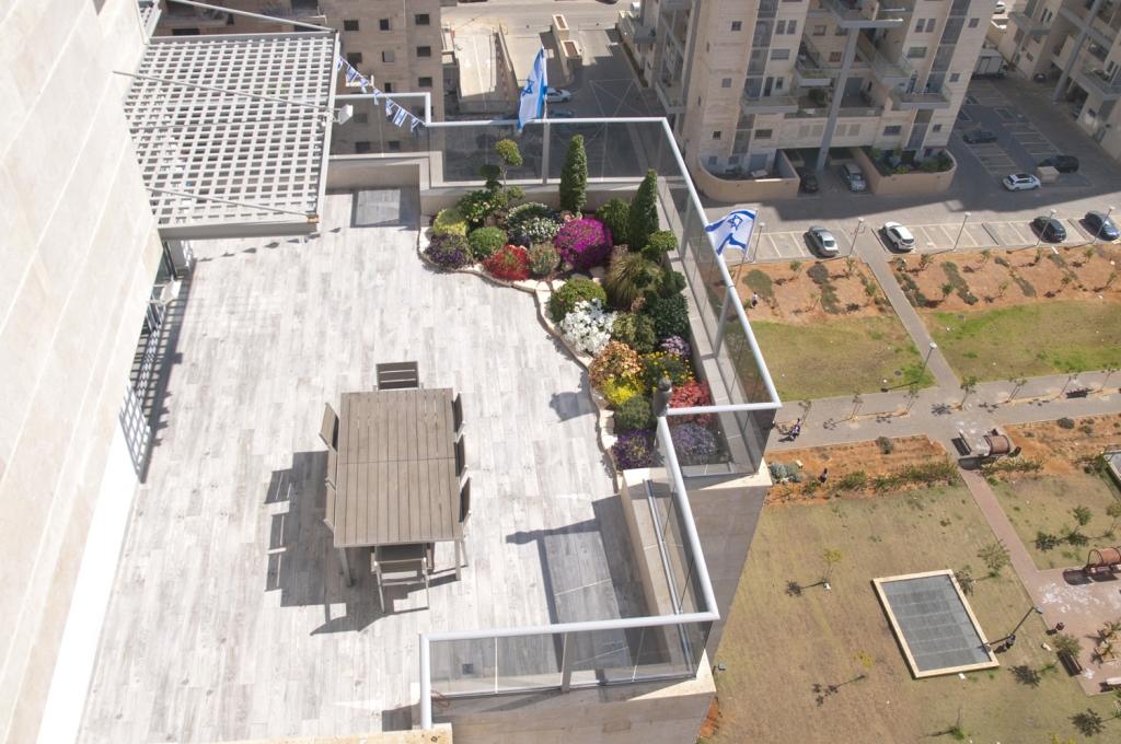 גינת גג מעוצבת